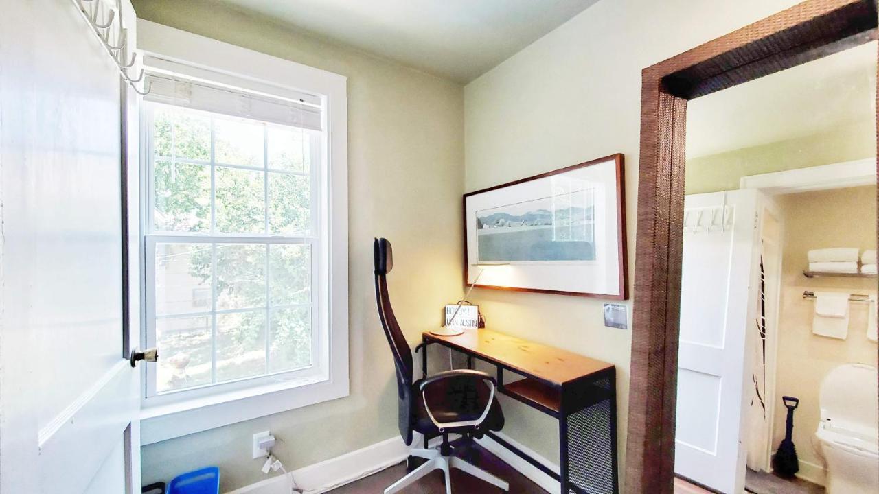 Ut Moody Center Downtown Eco Pecan Tree House Free Wifi Parking Quiet Office Austin Eksteriør bilde