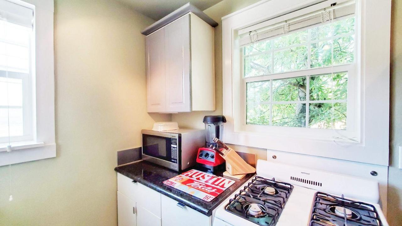 Ut Moody Center Downtown Eco Pecan Tree House Free Wifi Parking Quiet Office Austin Eksteriør bilde