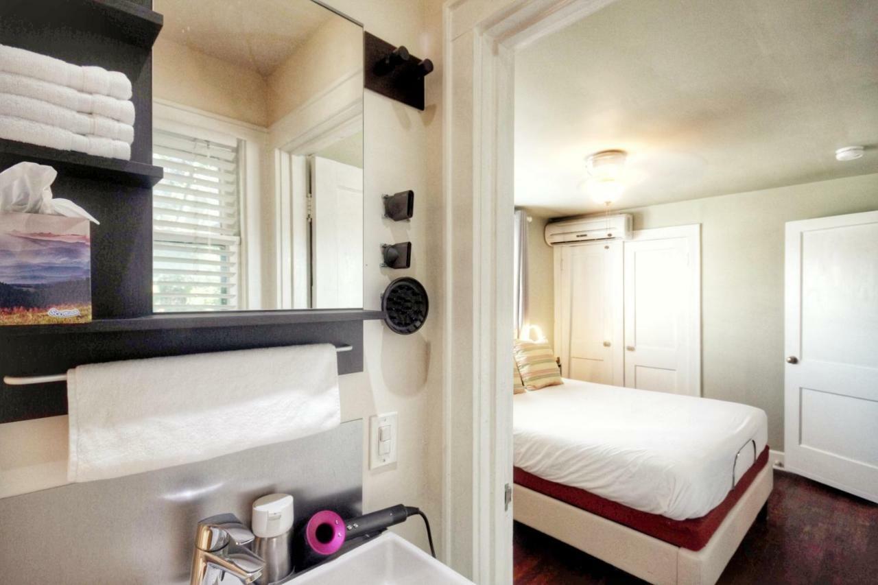Ut Moody Center Downtown Eco Pecan Tree House Free Wifi Parking Quiet Office Austin Eksteriør bilde